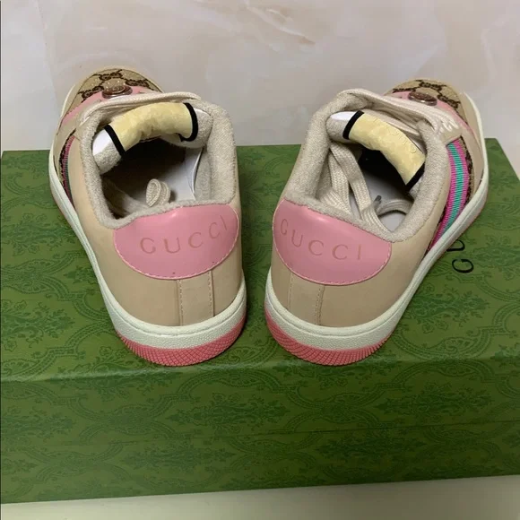Gucci Beige Pink GG Canvas Low-Top Sneakers with Green-Red Web Stripe - Picture 4 of 4